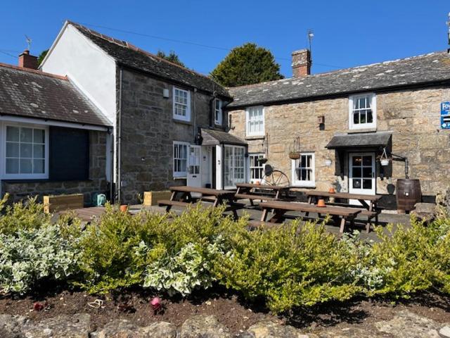 The Fountain Inn Madron Luaran gambar